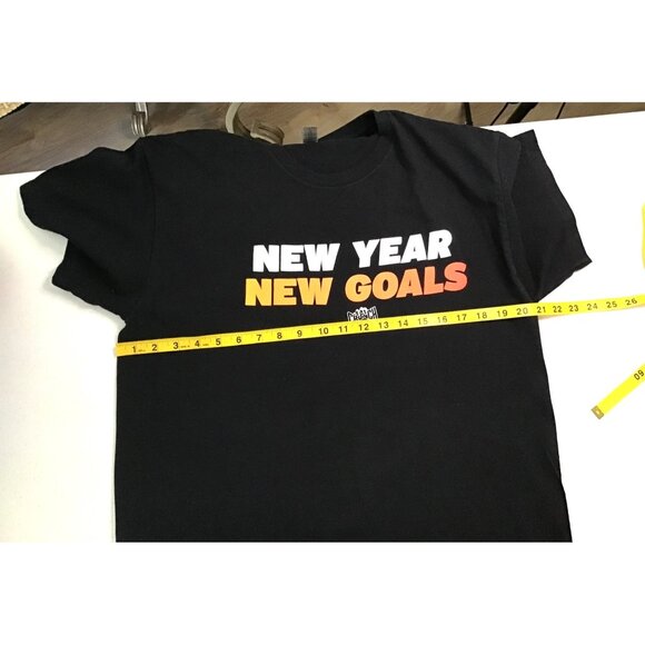 GILDAN- MENS BLACK GRAPHIC SHORT SLEEVE 100% HEAVY COTTON T-SHIRT SIZE LARGE - Picture 5 of 6